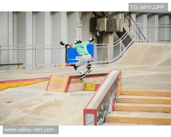 上海滑板队的防反战术解析与滑板文化的深度融合