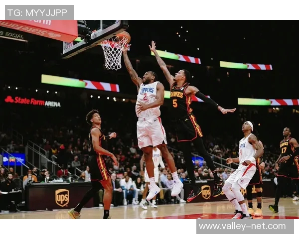 NBA快船对阵老鹰精彩直播全程回顾与赛后分析